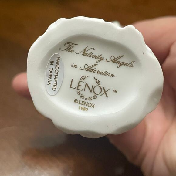 VTG Lenox Collection Nativity Angels of Adoration White Bisque China Figurines - Picture 8 of 15